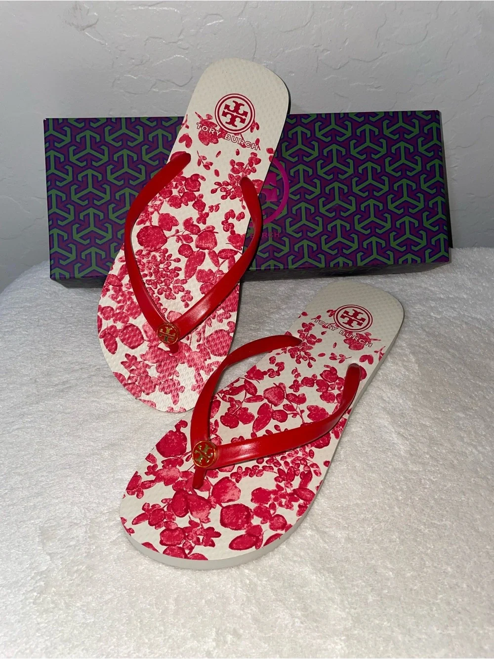 New! Tory Burch Floral Flip Flop Sandals in Chili Pepper Size 8-with Box